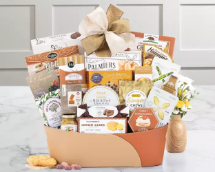 Gourmet gift basket with snacks