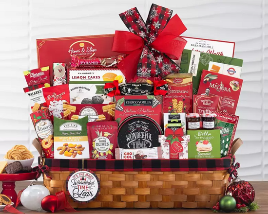 Holiday Delight Gift Basket
